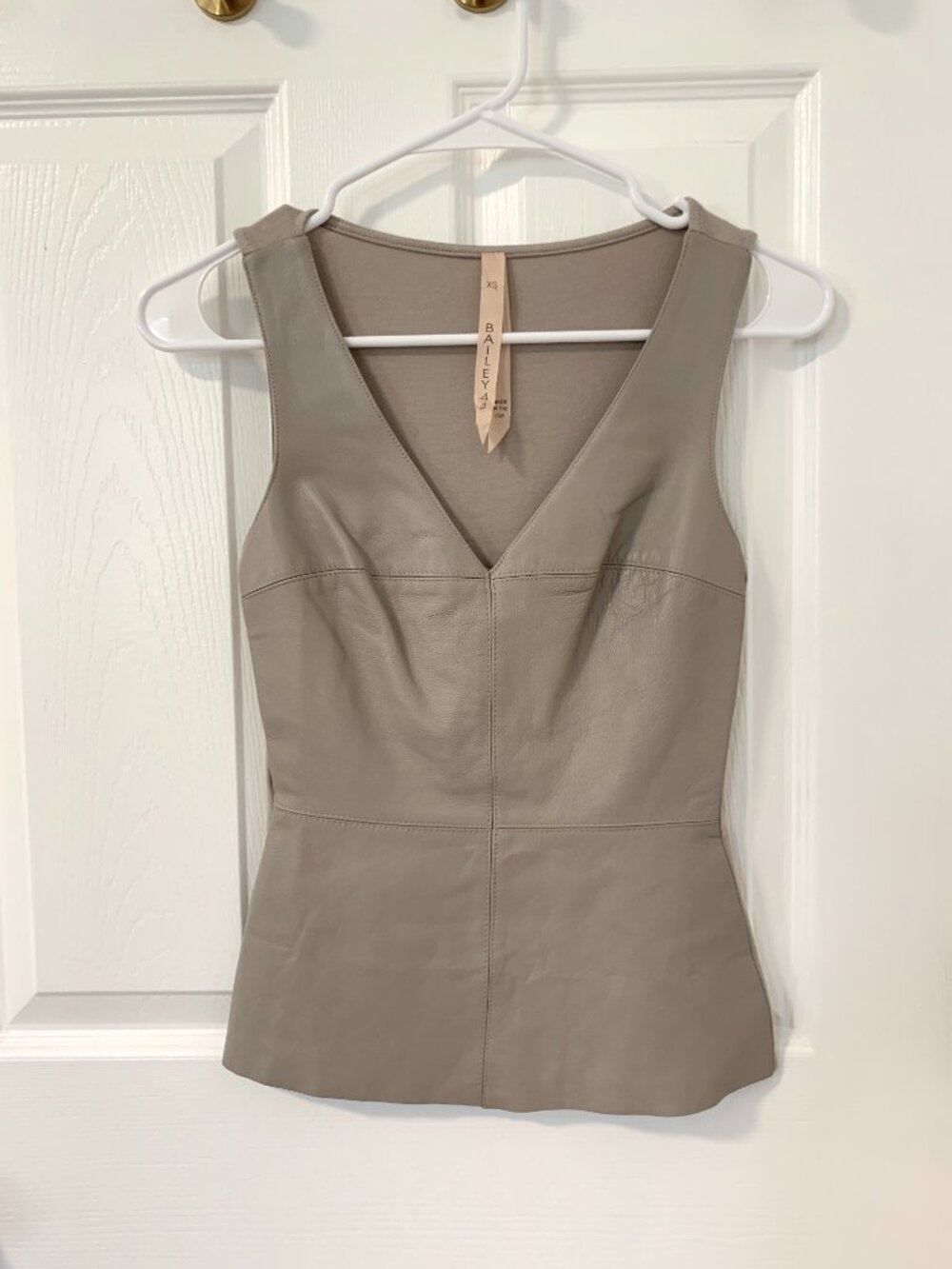 Bailey 44 Leather V-Neck Tank Top Taupe Gray XS